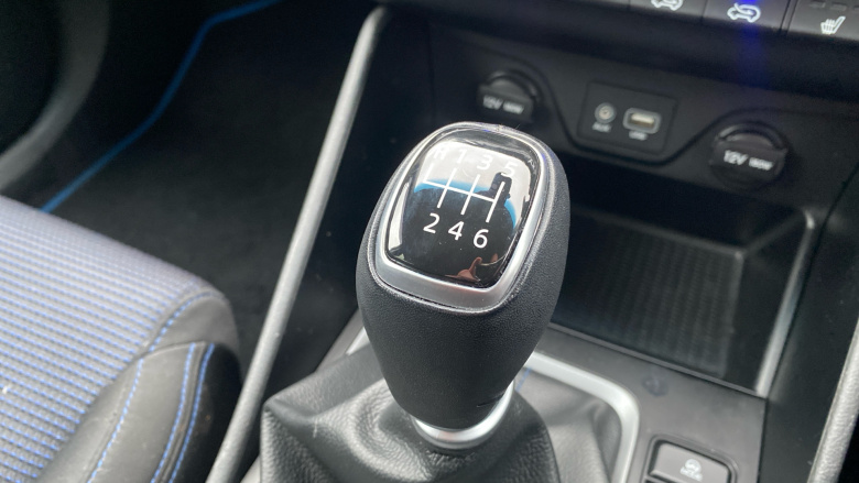 Hyundai Tucson 1.7 CRDi Blue Drive SE 5dr 2WD Diesel Estate